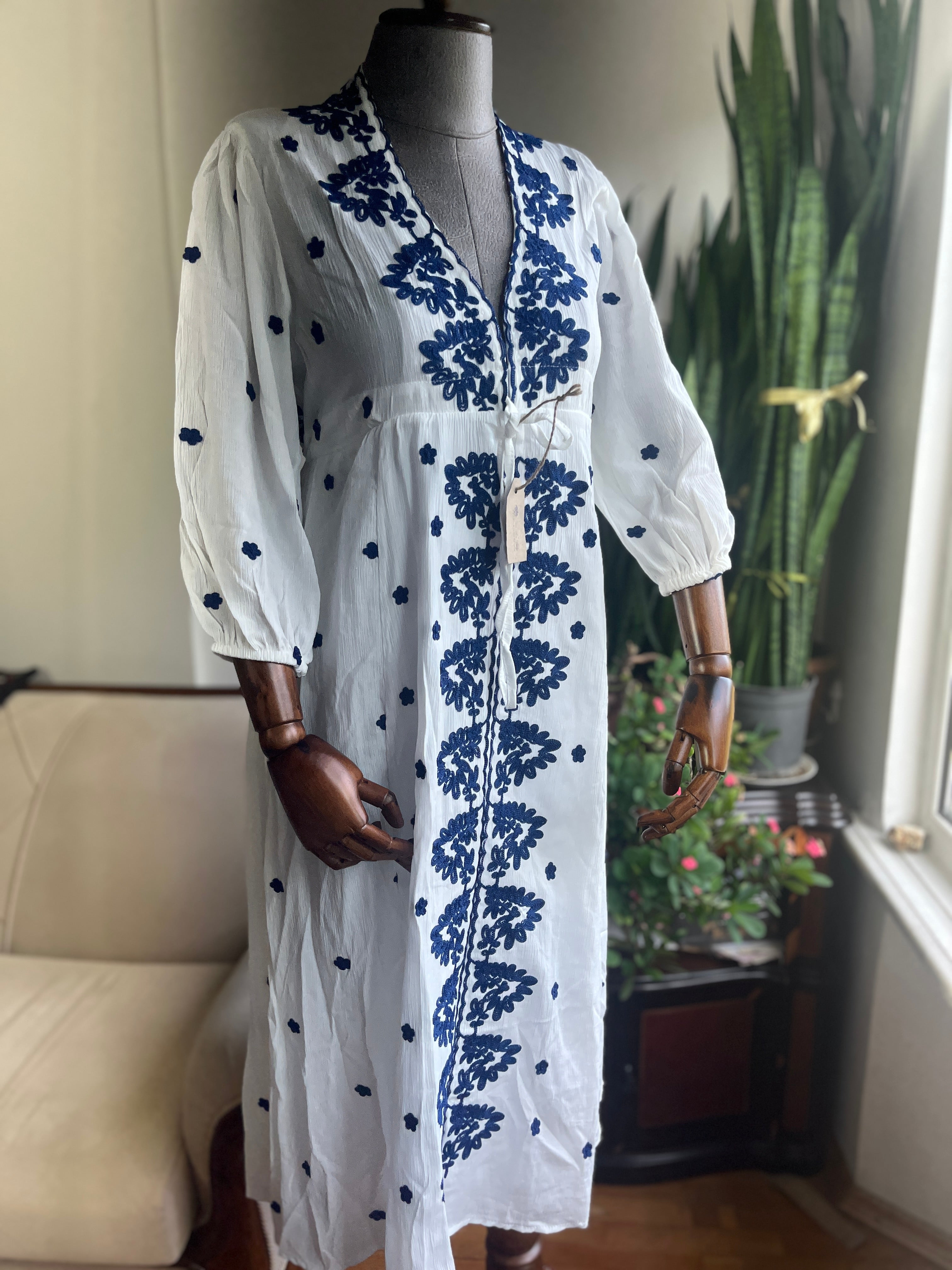 Women's White & Navy Blue Embroidered Maxi Dress Elastic Waist, Adju puresunlady Women's White & Navy Blue Embroidered Maxi Dress Elastic Waist, Adju puresunlady