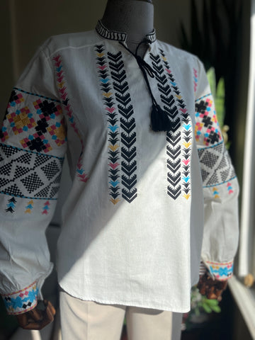 Ethnic Pattern Embroidered Blouse with Tassel Details – V-Neck Long Sleeve Bohemian Top