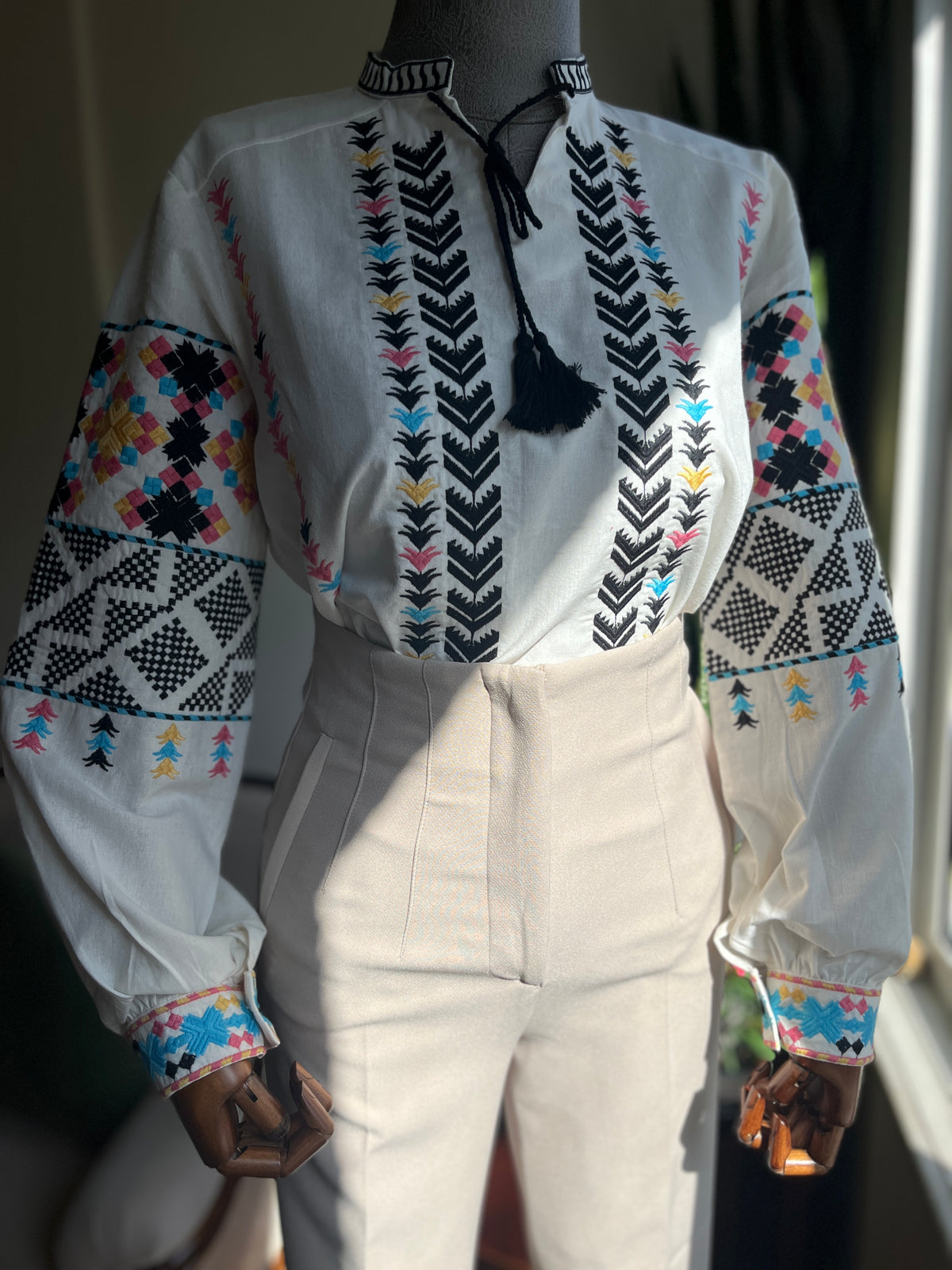 Ethnic Pattern Embroidered Blouse with Tassel Details – V-Neck Long Sleeve Bohemian Top