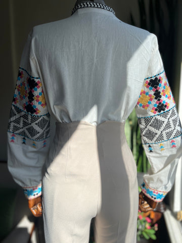 Ethnic Pattern Embroidered Blouse with Tassel Details – V-Neck Long Sleeve Bohemian Top