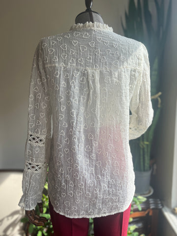 Women's Romantic Beige Heart Patterned Shirt – Elegant Guipure Lace Detail, Stylish & Comfortable Fit, Elastic Sleeves – Perfect for Date Nights, Office Chic & Everyday Grace