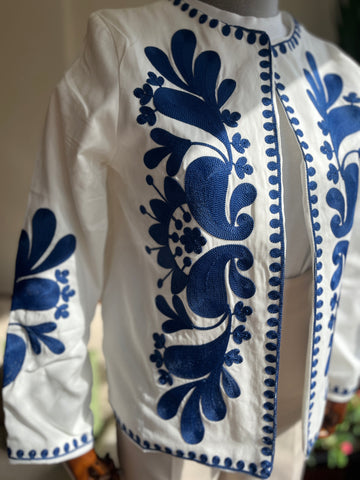 Women's Ethnic Patterned Embroidered Crew-Neck Jacket for Unique Style, Stylish Women's Outerwear