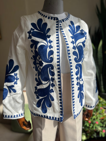 Women's Ethnic Patterned Embroidered Crew-Neck Jacket for Unique Style, Stylish Women's Outerwear