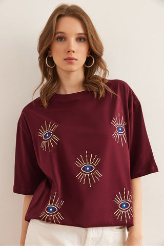 Women's Eye Printed Foil Detailed Cotton T-Shirt – Trendy Graphic Tee with Metallic Shine, Comfortable Casual Top for Stylish Everyday Wear