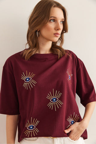 Women's Eye Printed Foil Detailed Cotton T-Shirt – Trendy Graphic Tee with Metallic Shine, Comfortable Casual Top for Stylish Everyday Wear