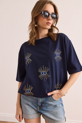 Women's Eye Printed Foil Detailed Cotton T-Shirt – Trendy Graphic Tee with Metallic Shine, Comfortable Casual Top for Stylish Everyday Wear