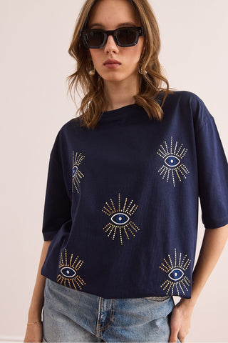 Women's Eye Printed Foil Detailed Cotton T-Shirt – Trendy Graphic Tee with Metallic Shine, Comfortable Casual Top for Stylish Everyday Wear