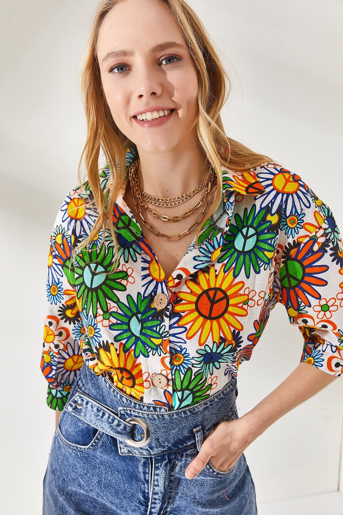 Ecru Wooden Buttoned Daisy Pattern Three Quarter Sleeve Minimalist & Affordable Woman Blouse, Boho Style Natural Fiber Linen Shirt