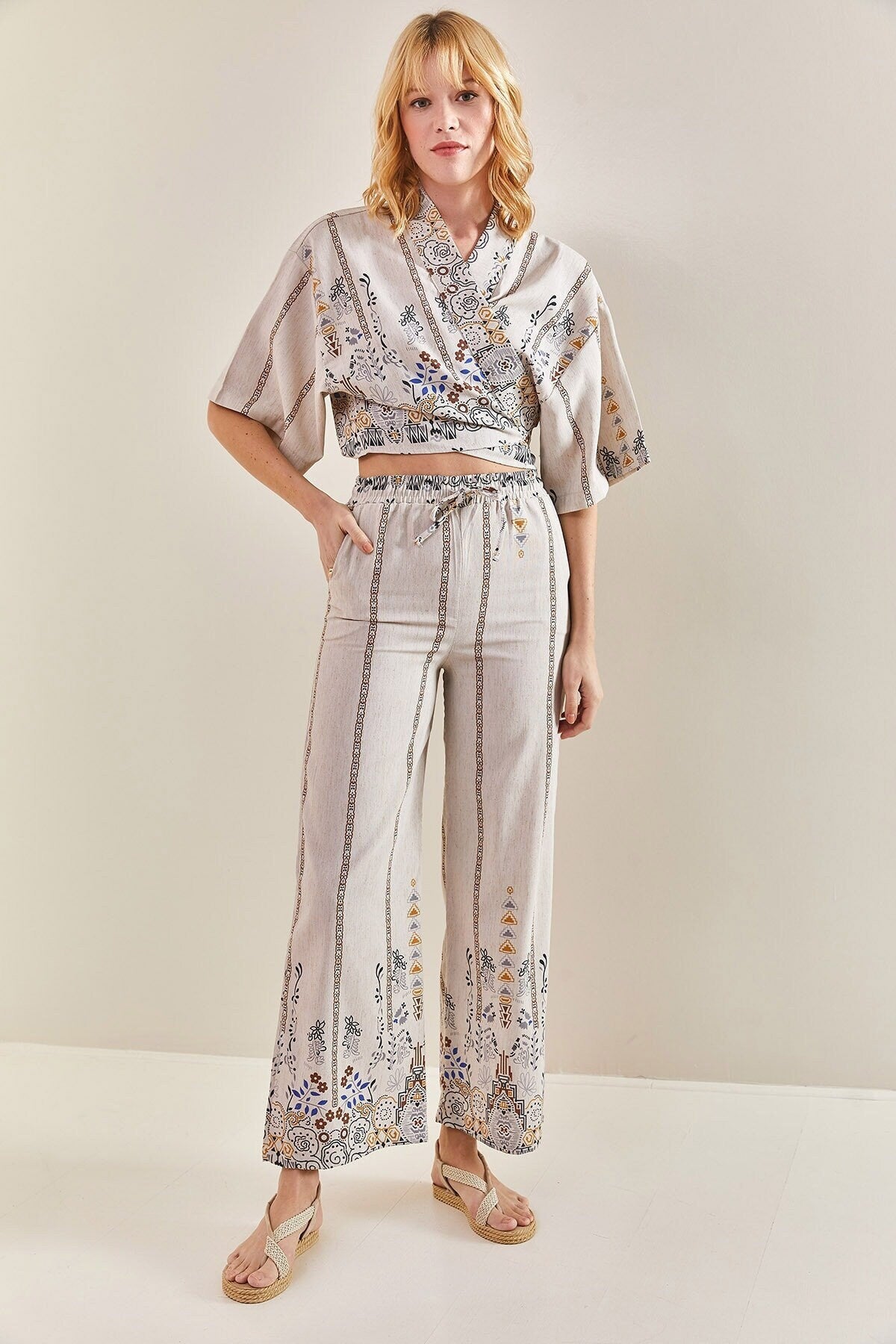 Multi Patterned Front Tied Linen Bottom and Top Set, Casual Chic Boho Style Linen Set, Elegant Summer Fashion, Double Team